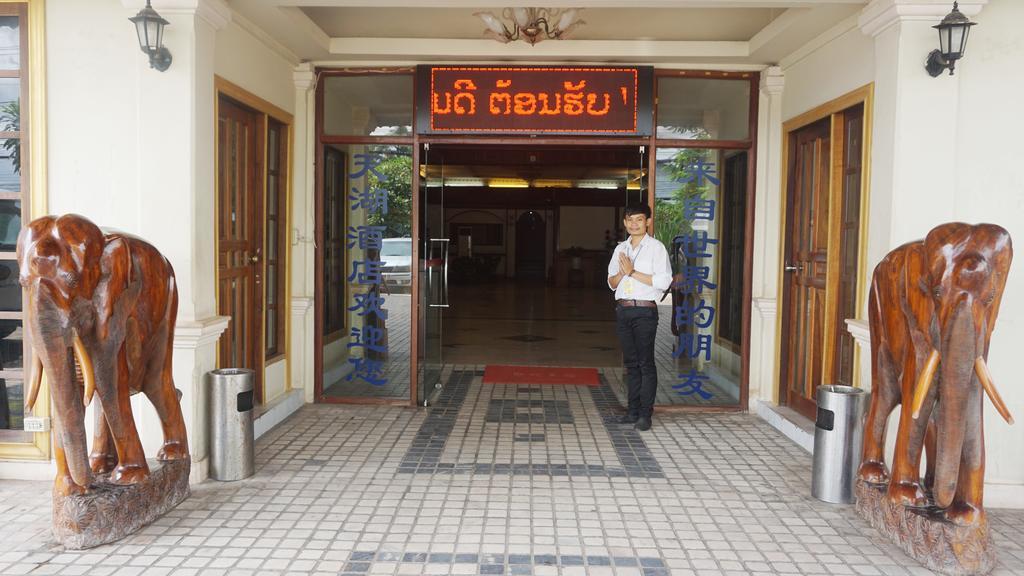 Dansavanh Hotel Vientiane Exterior foto