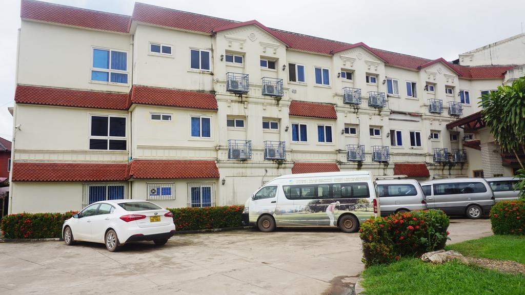 Dansavanh Hotel Vientiane Exterior foto
